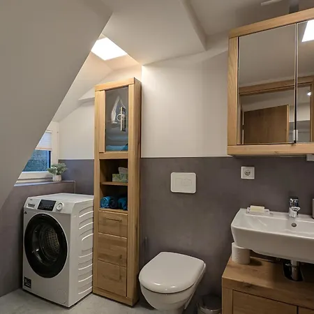 Der Zwergenbau - Modernes Wohnen Mit Schlossblick Zschopau