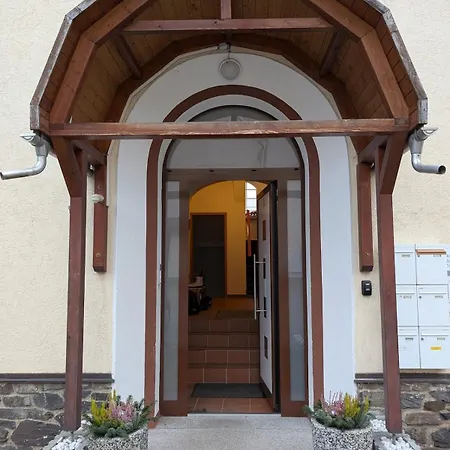 Der Zwergenbau - Modernes Wohnen Mit Schlossblick Daire Zschopau